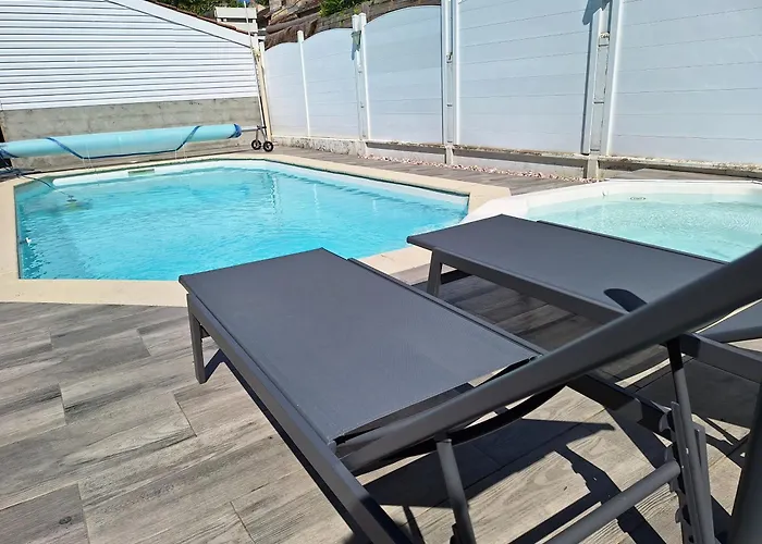 D'hotes Chez Christophe 1 منزل للإقامة